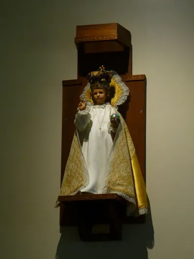 Infant of Prague statue.