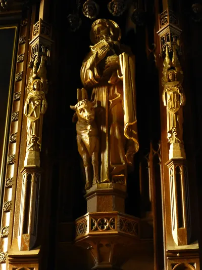 Statue in reredo.