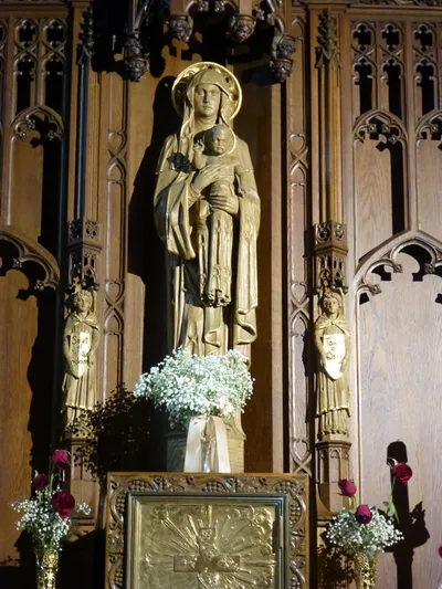 Statue in reredo.