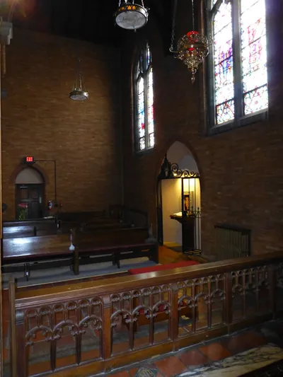 Left transept.