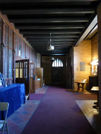 Narthex.
