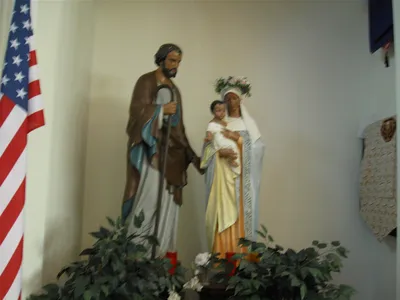 Holy family statues.