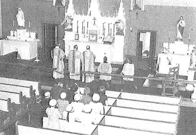 Mass in the church, 1950. Source: One Hundred Years in God's Service (parish history)