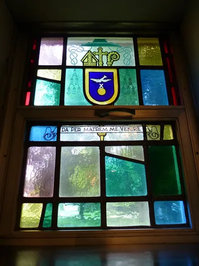 Crest of +Ven. Abp. Fulton Sheen.