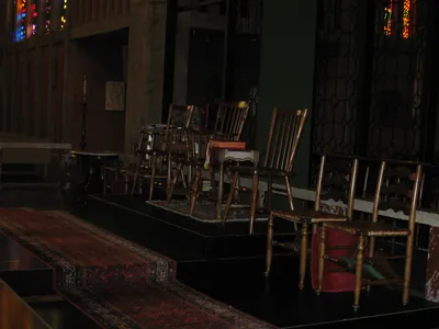 Celebrant and server seating.