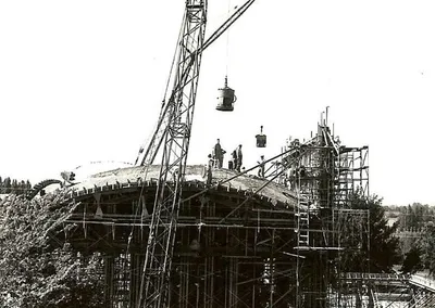 Construction of present church.