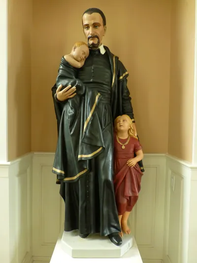 St. Vincent de Paul statue.