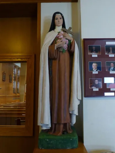 Statue of St. Theresa.