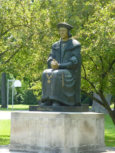 Statue of St. Thomas More.